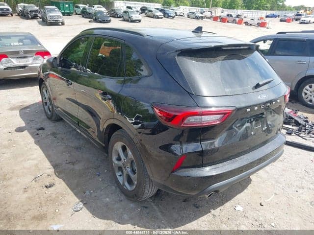 2024 FORD ESCAPE ST-LINE 3