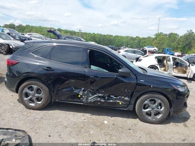 2024 FORD ESCAPE ST-LINE 6