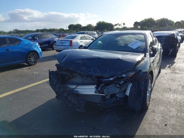 2025 TOYOTA CAMRY LE 6