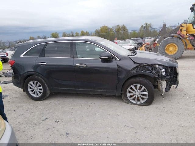2017 KIA SORENTO 2.4L LX 15