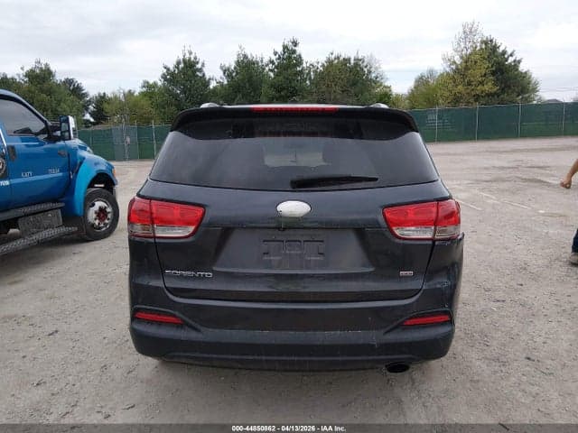 2017 KIA SORENTO 2.4L LX 17