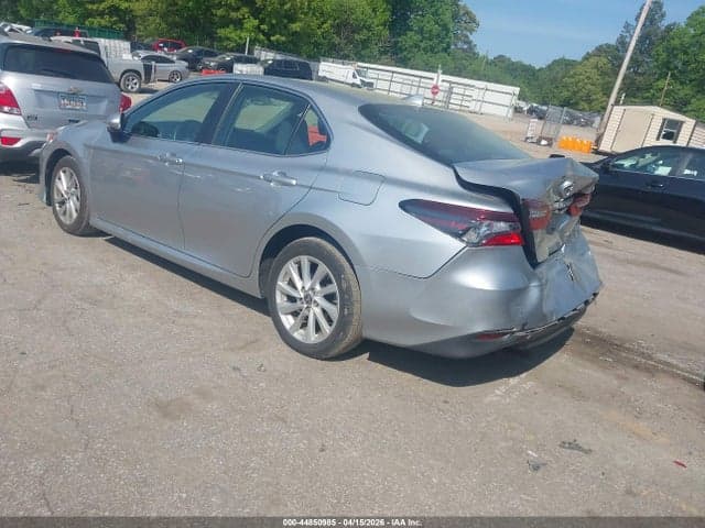 2023 TOYOTA CAMRY LE 3