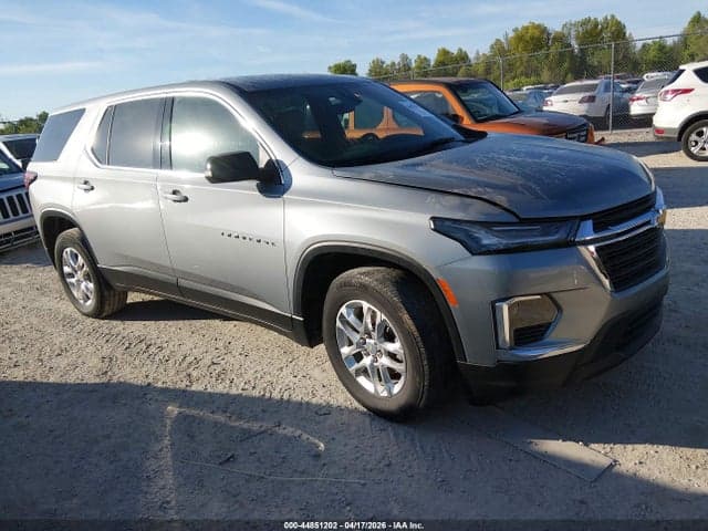 2023 CHEVROLET TRAVERSE FWD LS