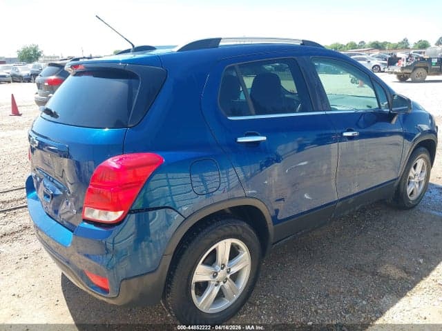 2019 CHEVROLET TRAX LT 4