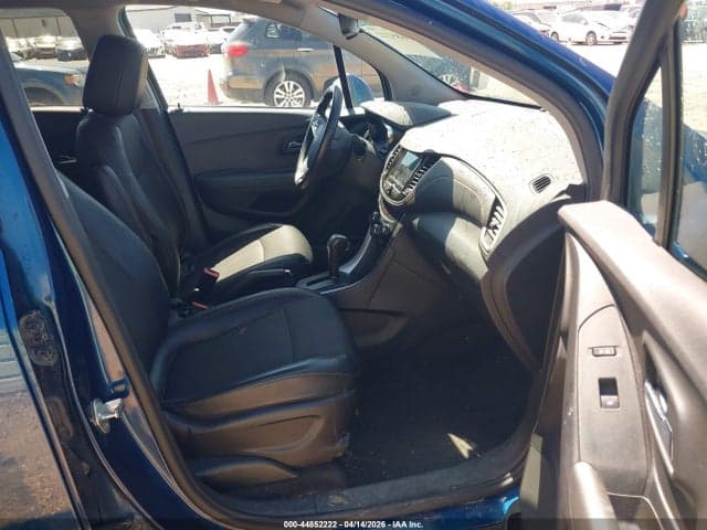 2019 CHEVROLET TRAX LT 5