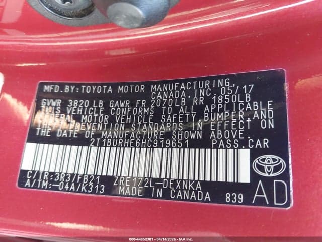 2017 TOYOTA COROLLA LE 9