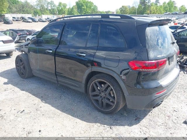 2023 MERCEDES-BENZ AMG GLB 35 4MATIC 3