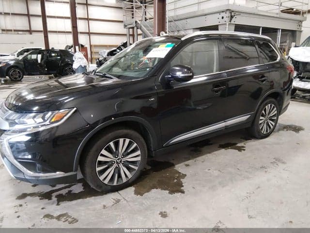 2019 MITSUBISHI OUTLANDER GT 2