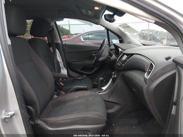 2019 CHEVROLET TRAX LS 5