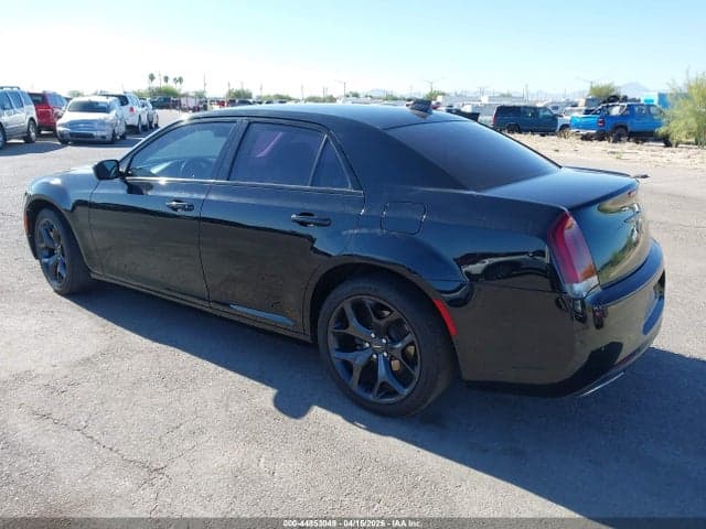 2021 CHRYSLER 300 TOURING 3