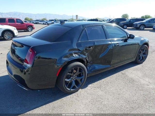 2021 CHRYSLER 300 TOURING 4
