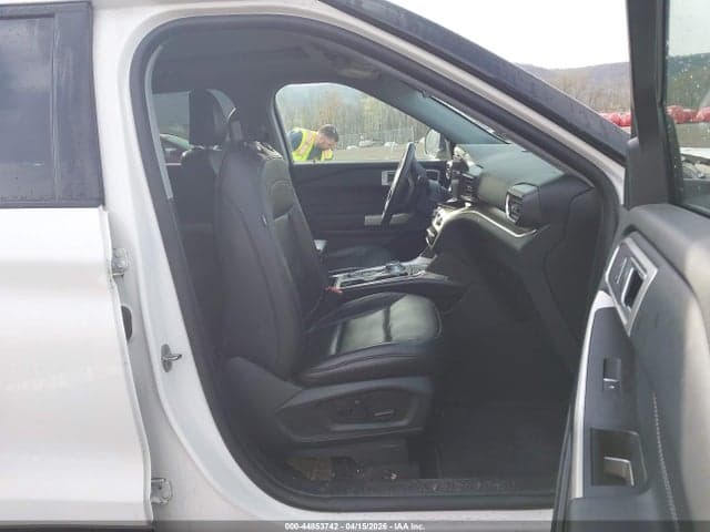 2021 FORD EXPLORER XLT 5