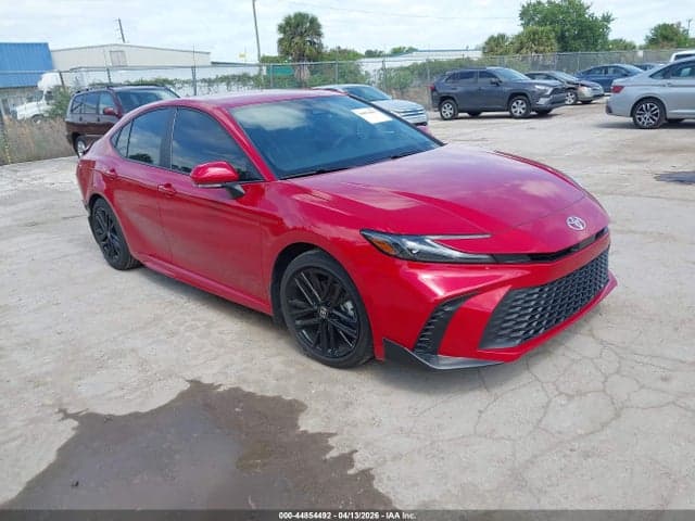 2025 TOYOTA CAMRY SE 1