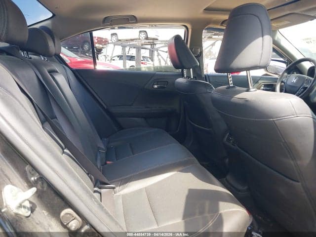 2017 HONDA ACCORD HYBRID EX-L 8