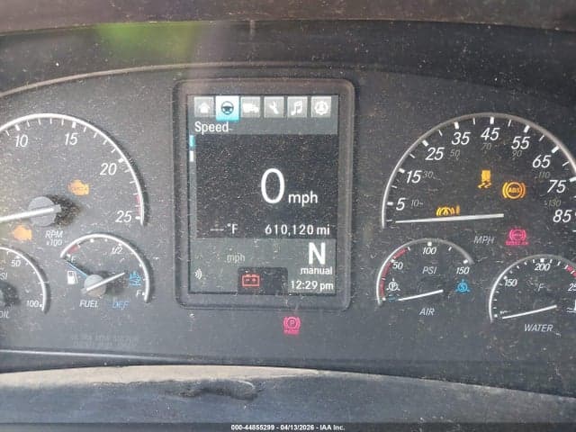 2021 FREIGHTLINER NEW CASCADIA 126 6