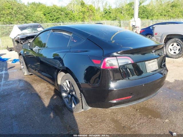 2022 TESLA MODEL 3 LONG RANGE DUAL MOTOR ALL-WHEEL DRIVE 3