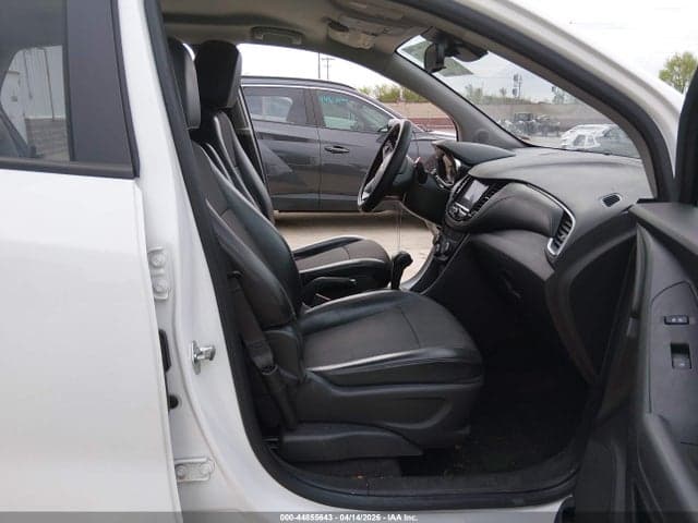 2020 CHEVROLET TRAX FWD LT 5