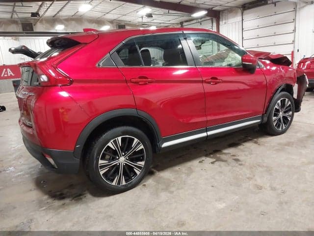 2018 MITSUBISHI ECLIPSE CROSS SE 4
