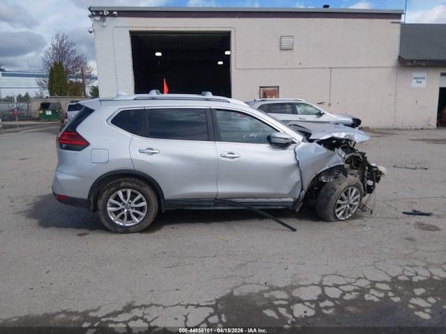 2017 NISSAN ROGUE SV 14