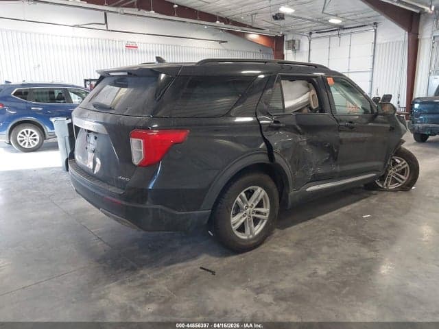 2023 FORD EXPLORER XLT 4