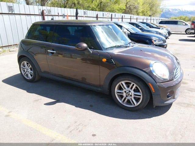 2011 MINI COOPER 1