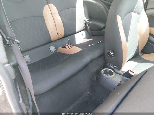 2011 MINI COOPER 8