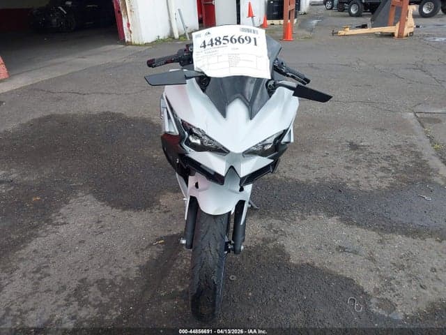 2025 KAWASAKI EX500 5