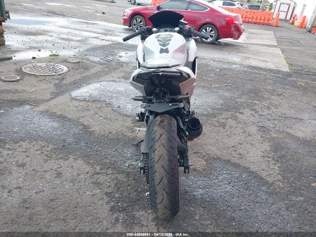 2025 KAWASAKI EX500 6