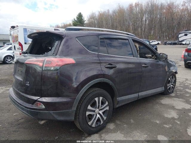2017 TOYOTA RAV4 LE 4