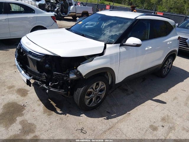 2024 KIA SELTOS S 2