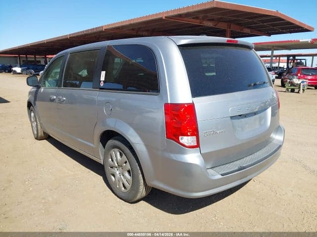 2018 DODGE GRAND CARAVAN SE 3