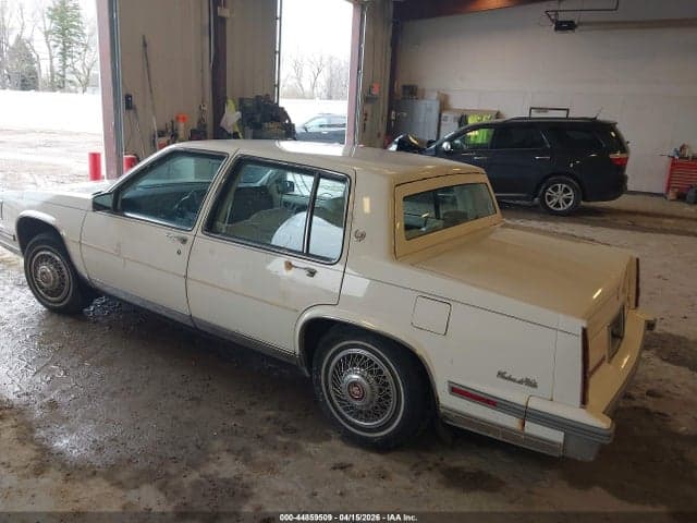 1986 CADILLAC DEVILLE FLEETWOOD 3