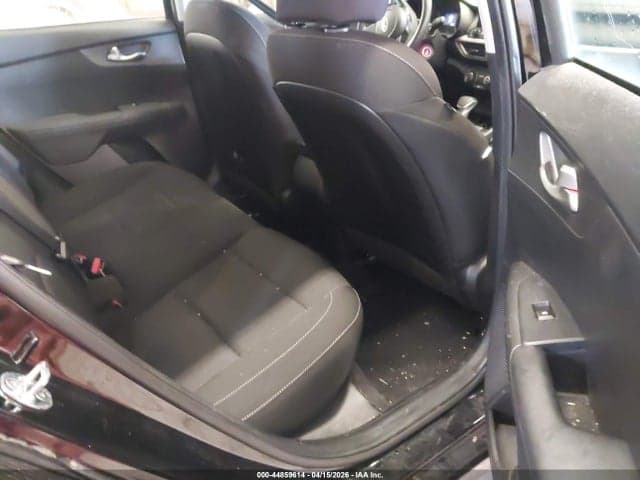 2021 KIA FORTE LXS 8