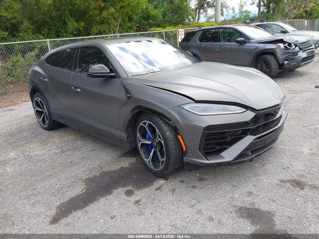 2025 LAMBORGHINI URUS SE