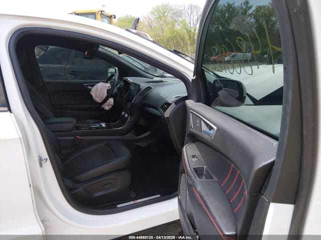 2022 FORD EDGE ST-LINE 5