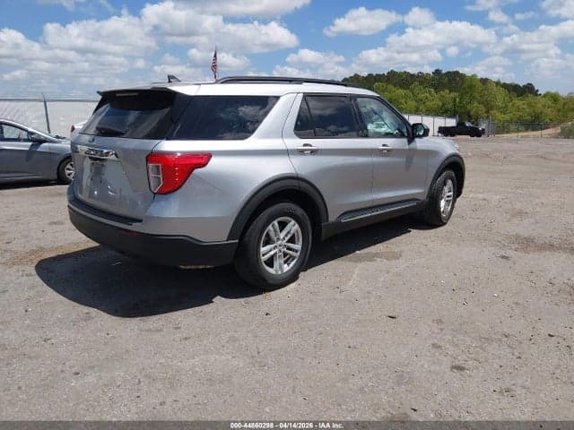 2022 FORD EXPLORER XLT 4