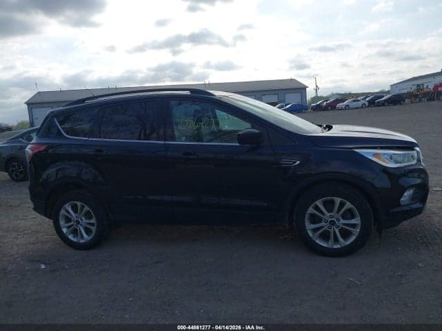 2017 FORD ESCAPE SE 13