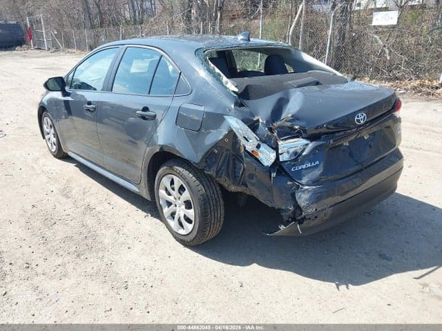 2024 TOYOTA COROLLA LE 3