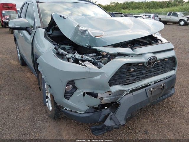 2021 TOYOTA RAV4 XLE 6