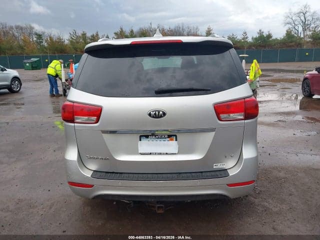 2017 KIA SEDONA LX 17