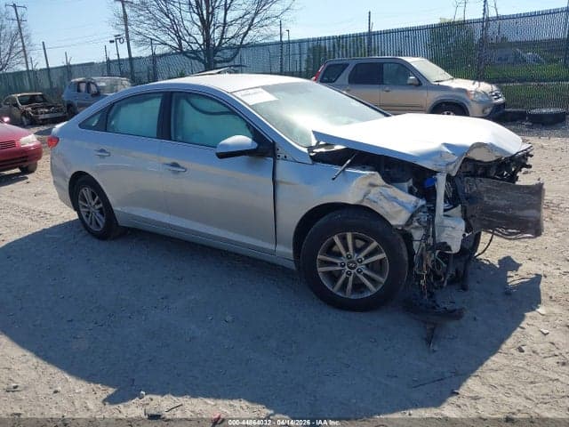 2017 HYUNDAI SONATA SE 1