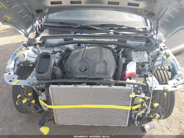 2026 PORSCHE MACAN T 10