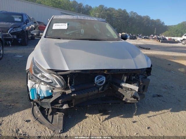 2022 NISSAN ALTIMA SR FWD 6