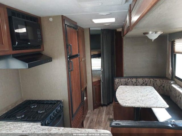 2017 KEYSTONE PASSPORT GRAND TOURI 7