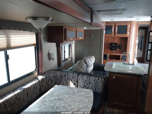 2017 KEYSTONE PASSPORT GRAND TOURI 8