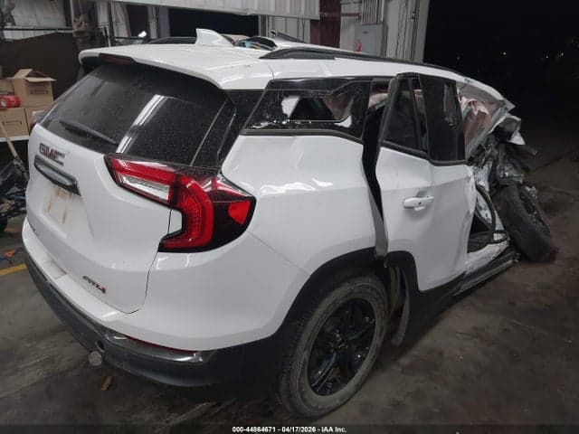 2023 GMC TERRAIN AWD AT4 4