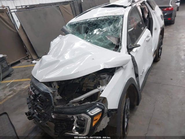 2023 GMC TERRAIN AWD AT4 6