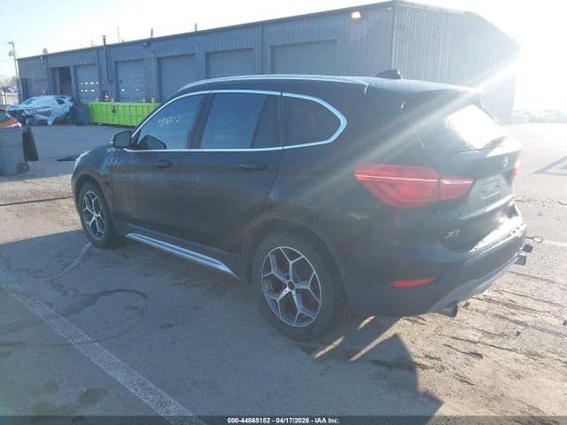 2019 BMW X1 XDRIVE28I 3