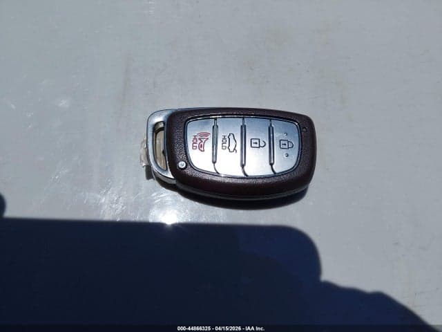 2017 HYUNDAI ELANTRA LIMITED 11