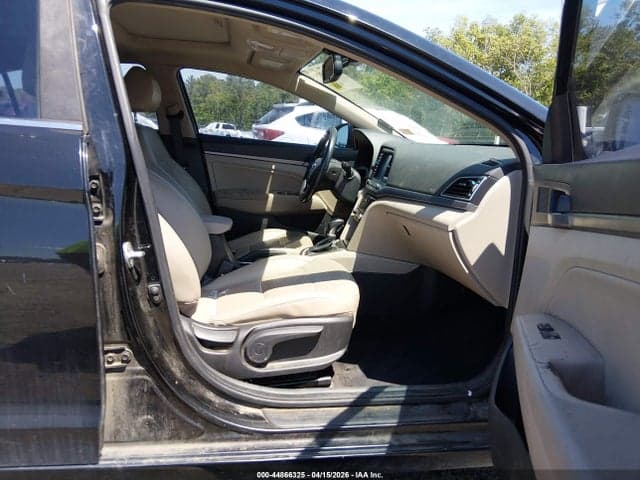 2017 HYUNDAI ELANTRA LIMITED 5